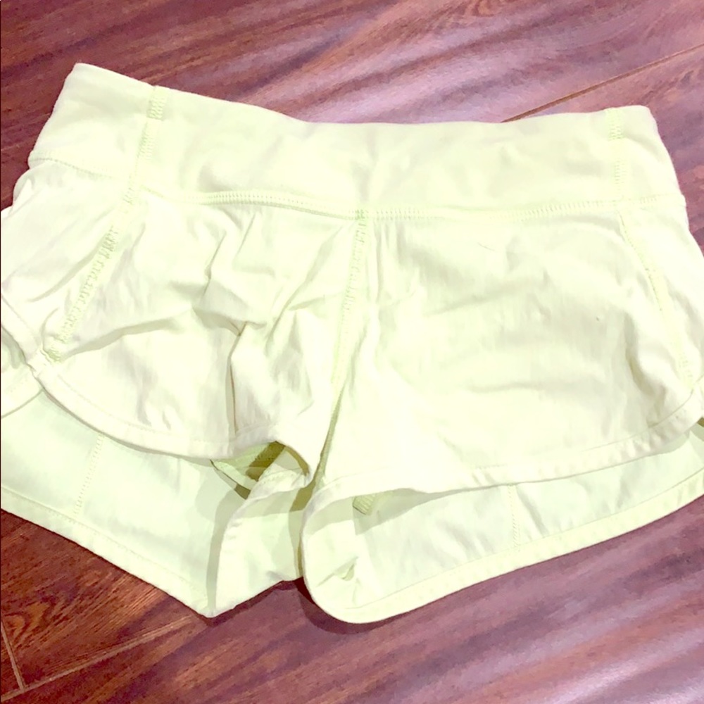 Ivivvia speedy short yellow/green color